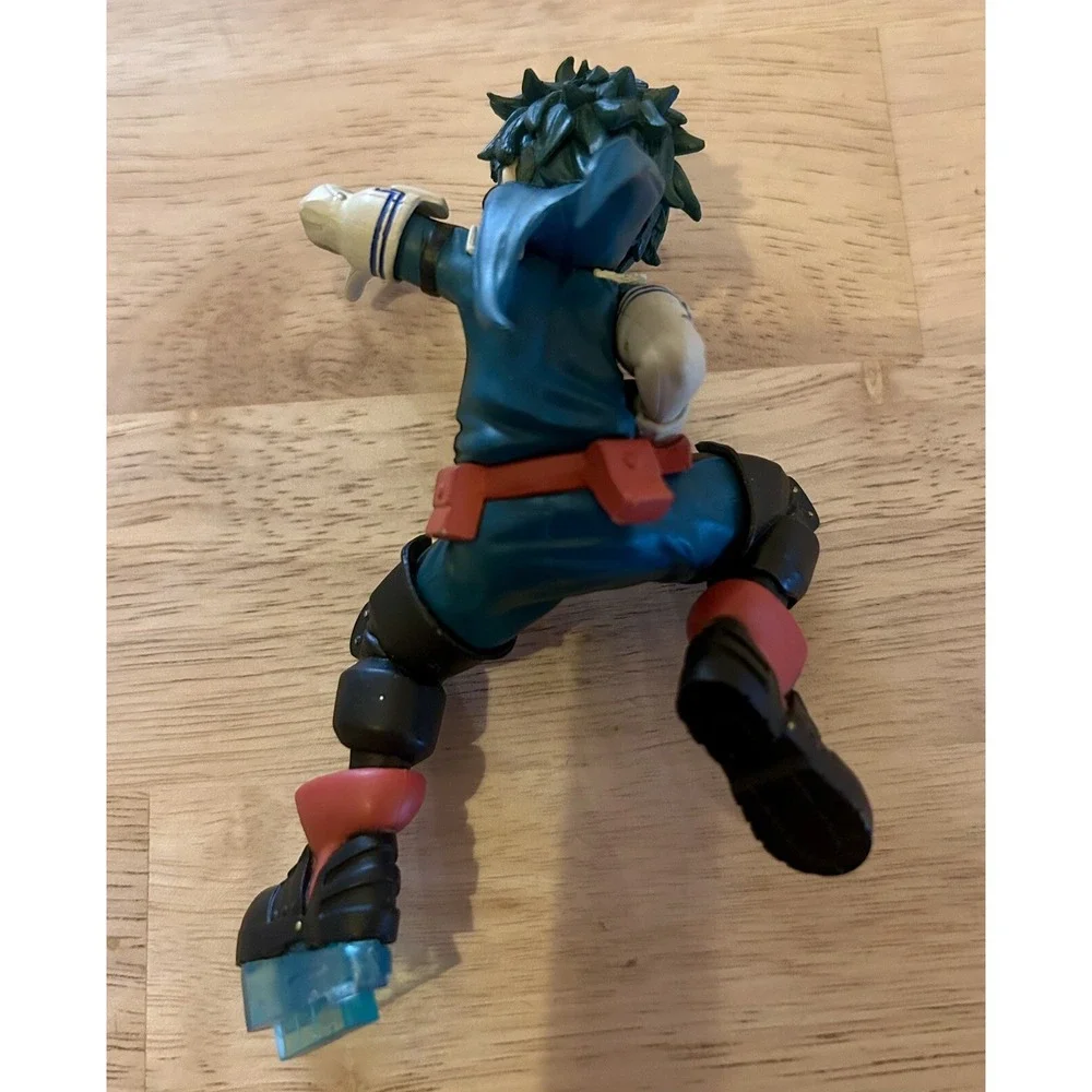 My Hero Academia Lot: BANPRESTO Katsuki Bakugo & Izuku Midoriya Figures & Alien